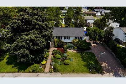 9 Starr Street, Port Jefferson Station, NY 11776 - Photo 2