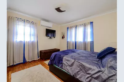 2182 Baylis Avenue, Elmont, NY 11003 - Photo 18