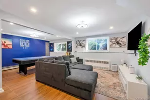 2182 Baylis Ave, Elmont, NY 11003 - Photo 12