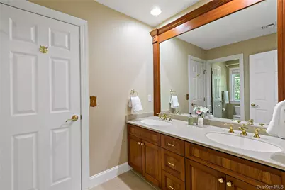 1985 Hunterbrook Road, Yorktown Heights, NY 10598 - Photo 22
