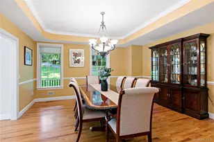 1985 Hunterbrook Rd, Yorktown Heights, NY 10598 - Photo 4