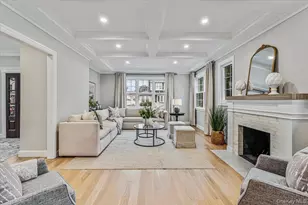 10 Hazel Pl, Floral Park, NY 11001 - Photo 6