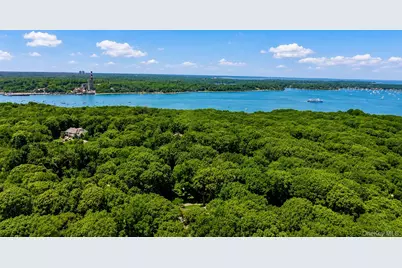 21 Druid Hill Road, Port Jefferson, NY 11777 - Photo 6