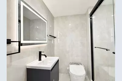 20 Baylis Place, Syosset, NY 11791 - Photo 12