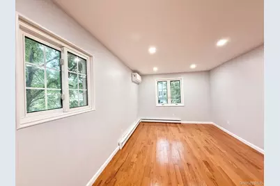20 Baylis Place, Syosset, NY 11791 - Photo 16