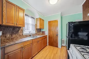 1111 Esther St, Franklin Square, NY 11010 - Photo 8