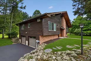 15 Meadowlark Dr, West Nyack, NY 10994 - Photo 2