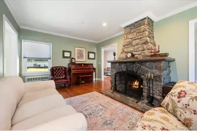 107 Puritan Drive, Port Chester, NY 10573 - Photo 14