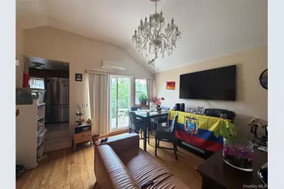 10475 48th Avenue, Corona, NY 11368 - Photo 4