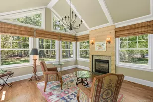 22 Spring Ln, Sag Harbor, NY 11963 - Photo 10