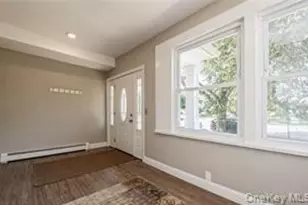 456 S Wellwood Ave, Lindenhurst, NY 11757 - Photo 10