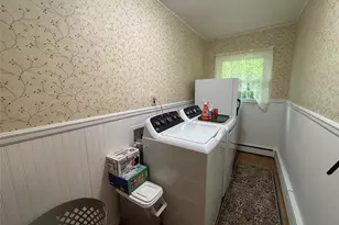 72 Fanning Blvd, Riverhead, NY 11901 - Photo 16