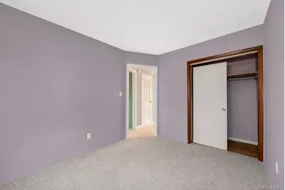 40 E Oakdale Street, Bay Shore, NY 11706 - Photo 14