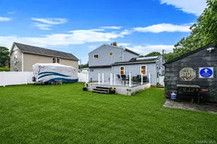 40 E Oakdale St, Bay Shore, NY 11706 - Photo 22