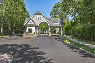 189 Symphony Dr, Lake Grove, NY 11755 - Photo 26