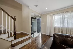 4 Pequot Ave, Port Washington, NY 11050 - Photo 12