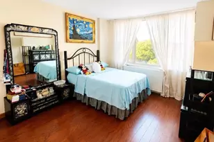 4140 Union St, Flushing, NY 11355 - Photo 8