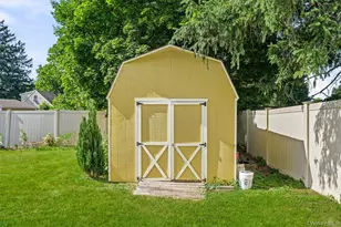 13 Calmer Pl, Hyde Park, NY 12538 - Photo 34