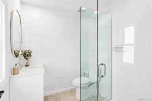 50 Sunset Ave, East Quogue, NY 11942 - Photo 8