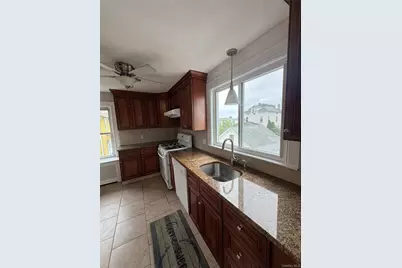 210 Elm Street #2, New Rochelle, NY 10805 - Photo 10