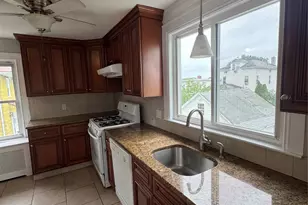 210 Elm St, New Rochelle, NY 10805 - Photo 10