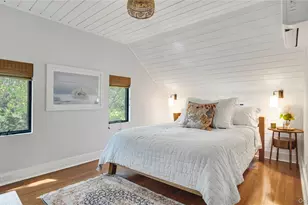 221 Division St, Sag Harbor, NY 11963 - Photo 8