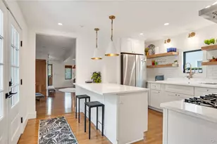 221 Division St, Sag Harbor, NY 11963 - Photo 6