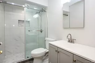 219 Lindbergh St, Massapequa Park, NY 11762 - Photo 22