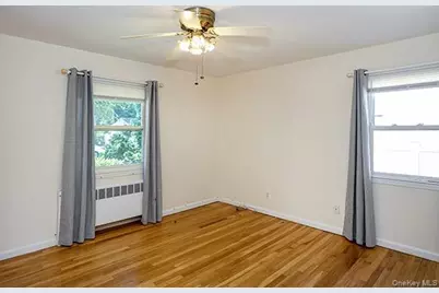 219 Lindbergh Street, Massapequa Park, NY 11762 - Photo 18