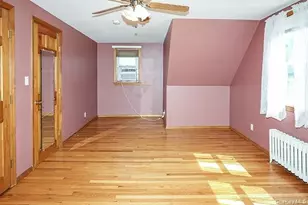 219 Lindbergh St, Massapequa Park, NY 11762 - Photo 24