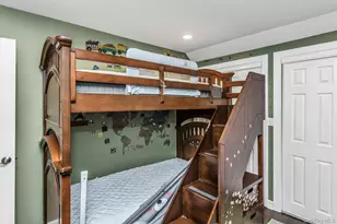 34 Preston St, Port Washington, NY 11050 - Photo 18