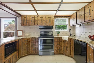 26 King Street, Port Jefferson Station, NY 11776 - Photo 20