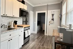 711 S Broadway, Lindenhurst, NY 11757 - Photo 2