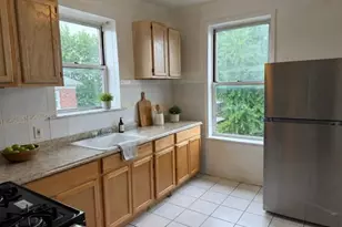 1963 Pilgrim Ave, Bronx, NY 10461 - Photo 2