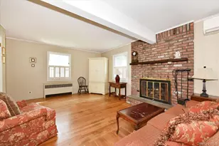 344 New York Ave, Massapequa Park, NY 11762 - Photo 14