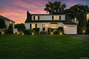 344 New York Ave, Massapequa Park, NY 11762 - Photo 4