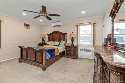 928 N Fletcher Avenue, Valley Stream, NY 11580 - Photo 8