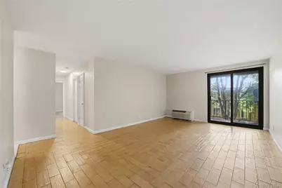 421 N Broadway #17, Yonkers, NY 10701 - Photo 2