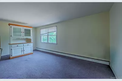 21 Madeley Lane, Stony Brook, NY 11790 - Photo 12