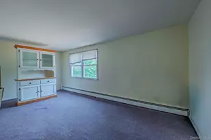 21 Madeley Ln, Stony Brook, NY 11790 - Photo 12