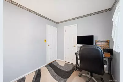 63 Otis Road, Islip Terrace, NY 11752 - Photo 22