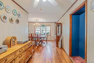 63 Otis Rd, Islip Terrace, NY 11752 - Photo 8