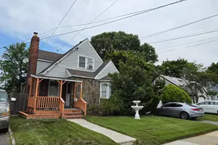 25 Gold St, Valley Stream, NY 11580 - Photo 2