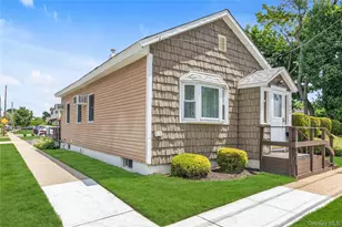 369 Maple Ave, East Meadow, NY 11554 - Photo 2