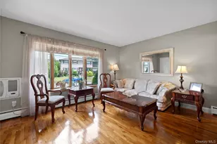 22 Marilyn Ct, West Babylon, NY 11704 - Photo 20