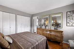 22 Marilyn Ct, West Babylon, NY 11704 - Photo 14