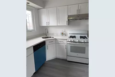 858 Oliver Avenue, Westbury, NY 11590 - Photo 14