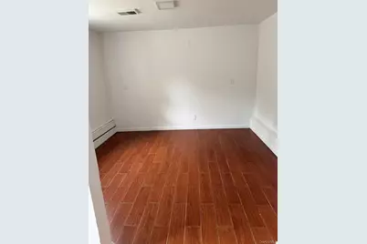 858 Oliver Avenue, Westbury, NY 11590 - Photo 28