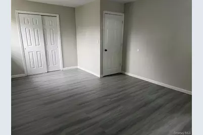 858 Oliver Avenue, Westbury, NY 11590 - Photo 20