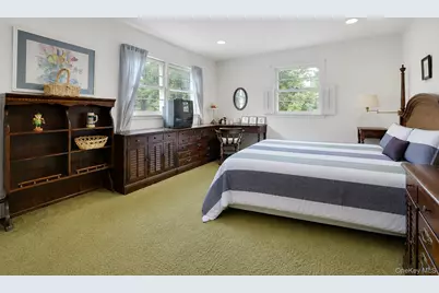 34 Dogwood Drive, Scarsdale, NY 10583 - Photo 16